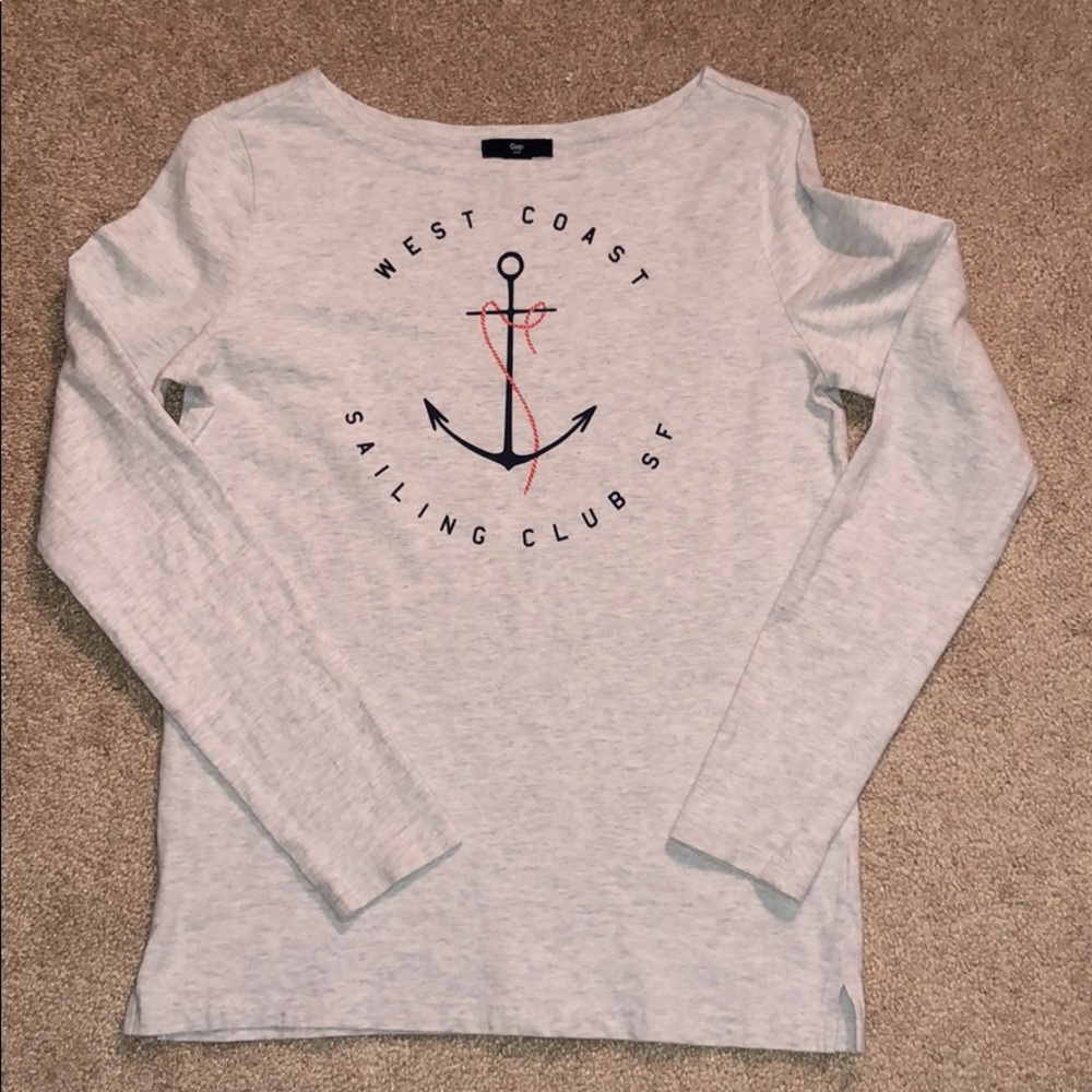 GAP long sleeve shirt size Adult XS